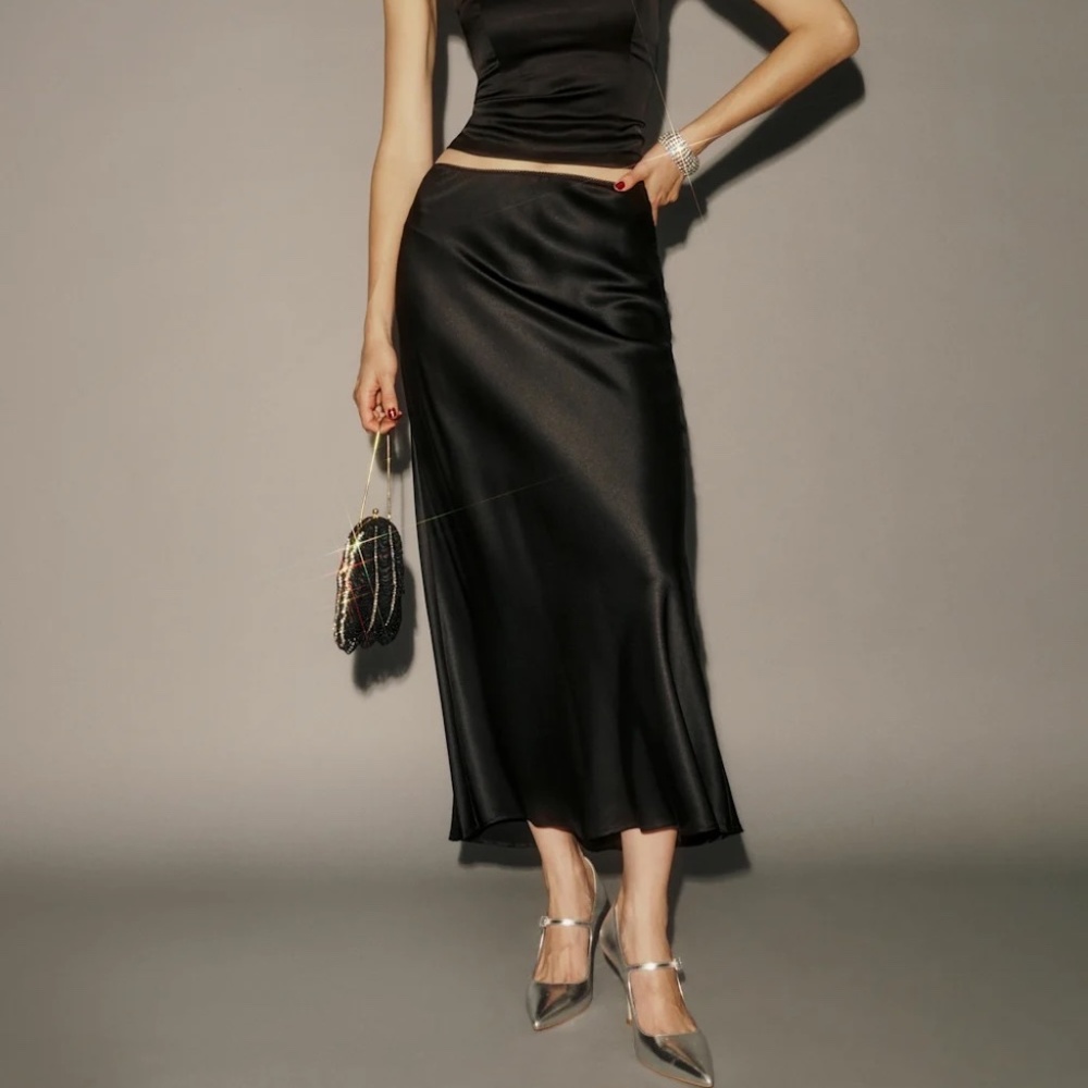 Reformation Layla Silk Skirt Black - Size 10 NWOT